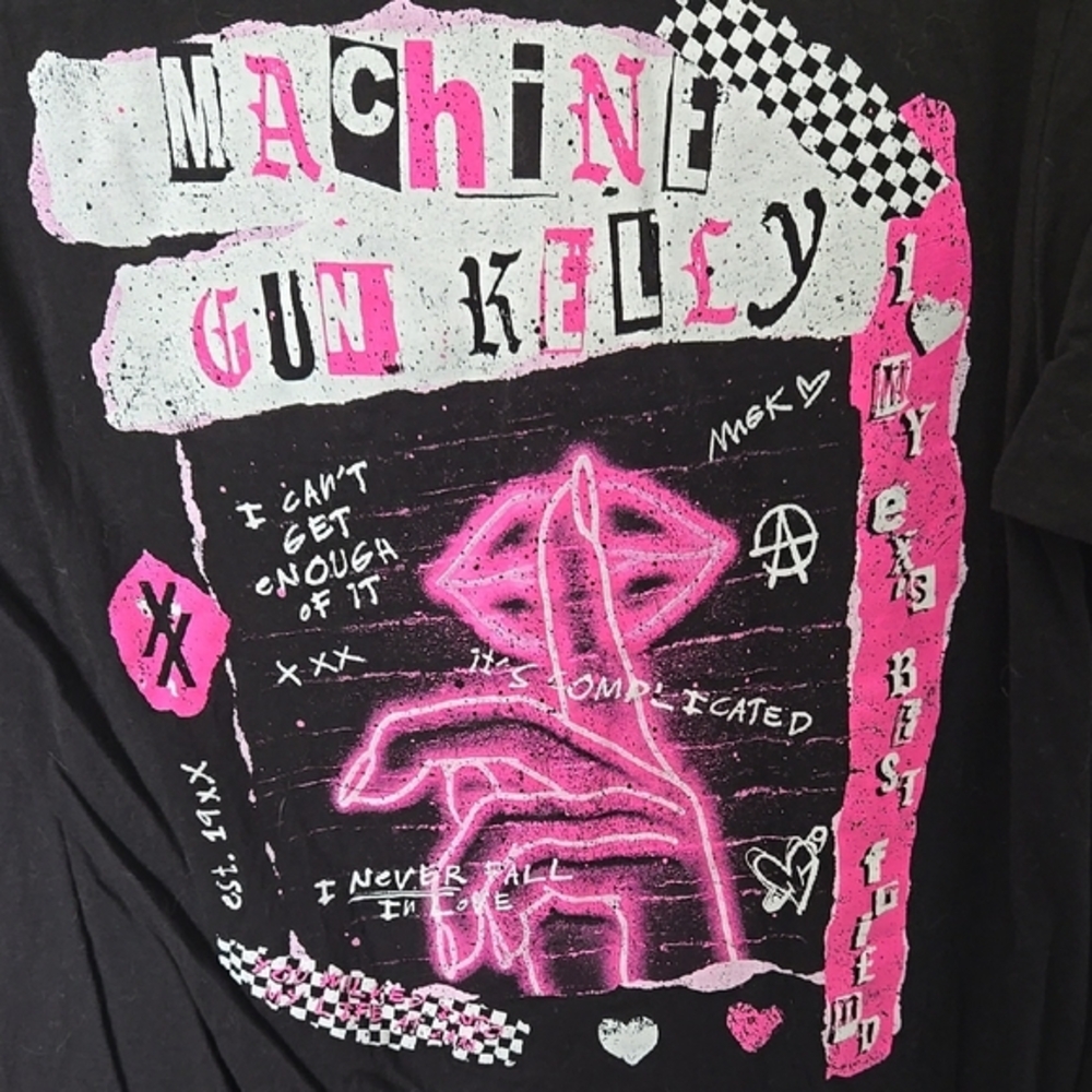 Machine Gun Kelly Black T-Shirt - Picture 4 of 5